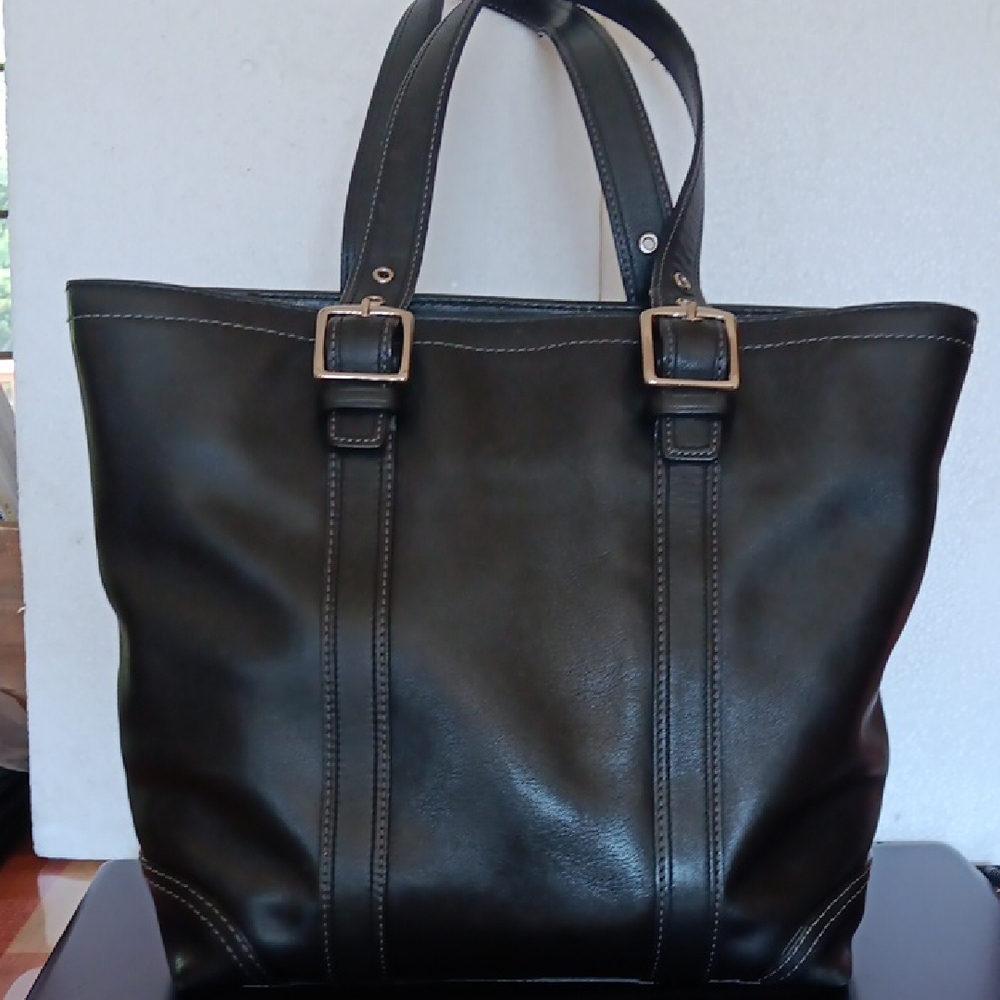 Coach Dark Leather Womens Shoulder Bag/tote
